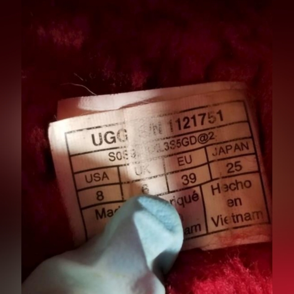 UGG SUPER FLUFF SLIDE Sheepskin Slippers Back Strap Red Size 8 - Picture 6 of 7